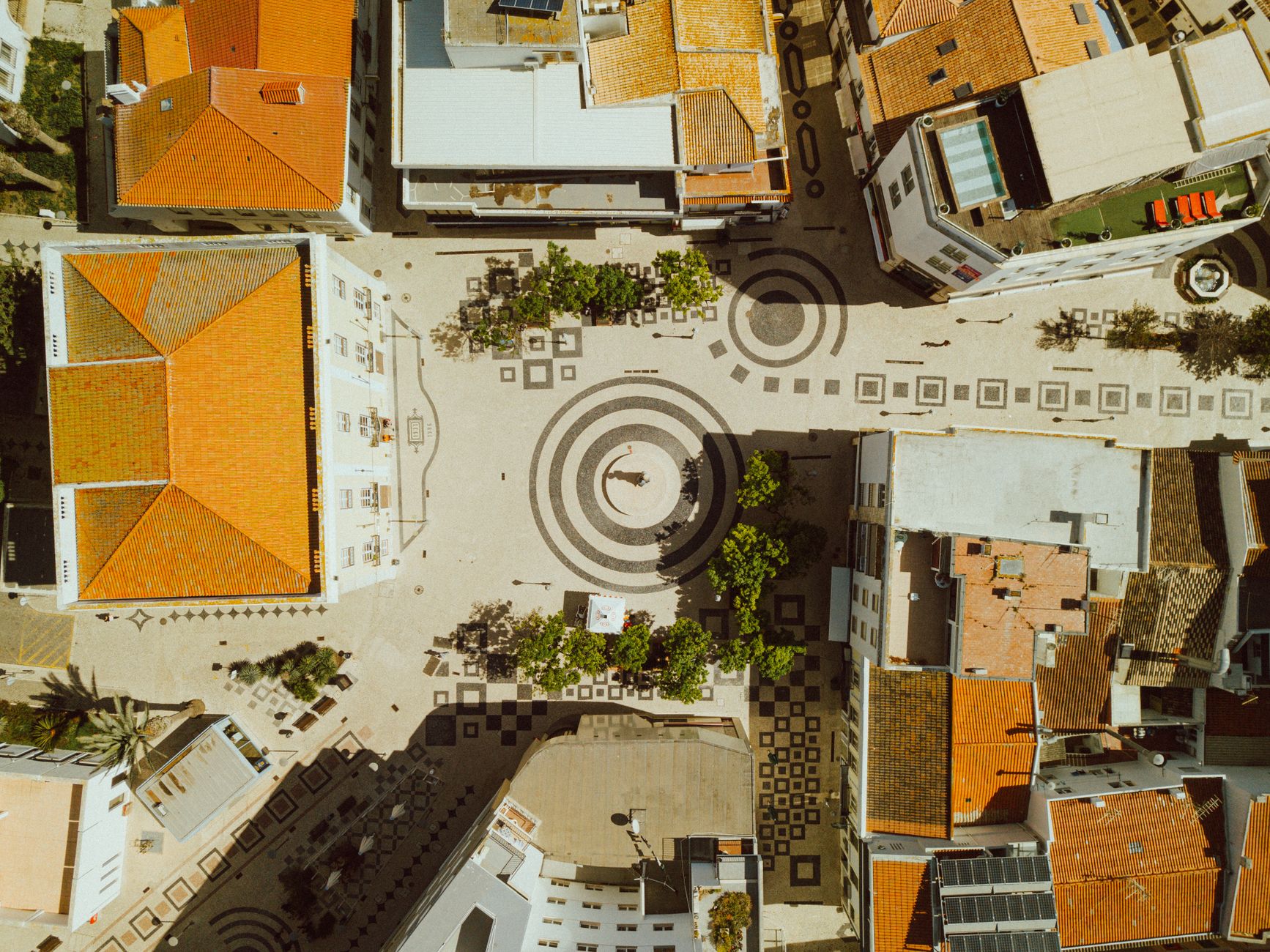 Baiona - street scene