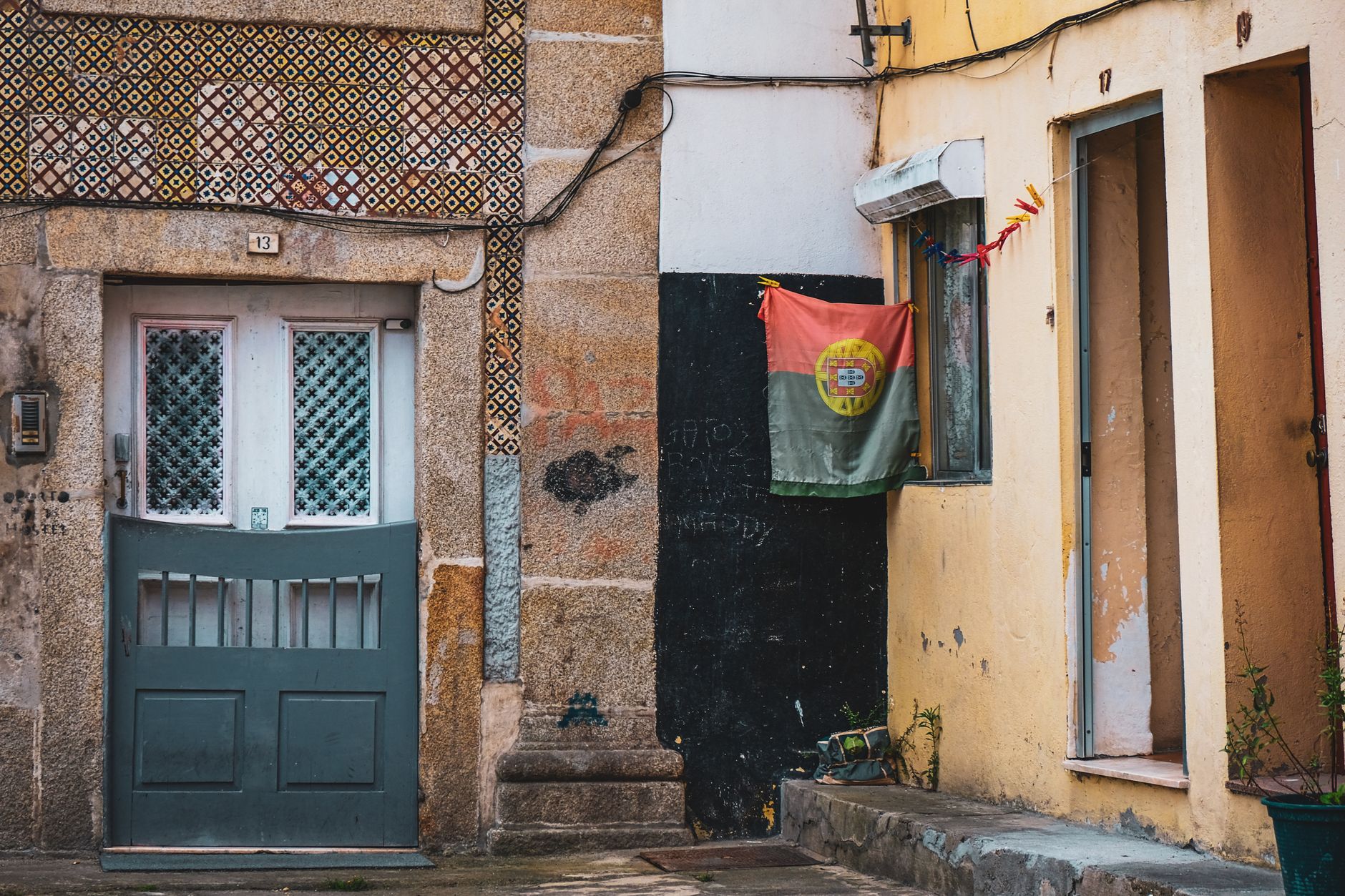 Muxía - street scene